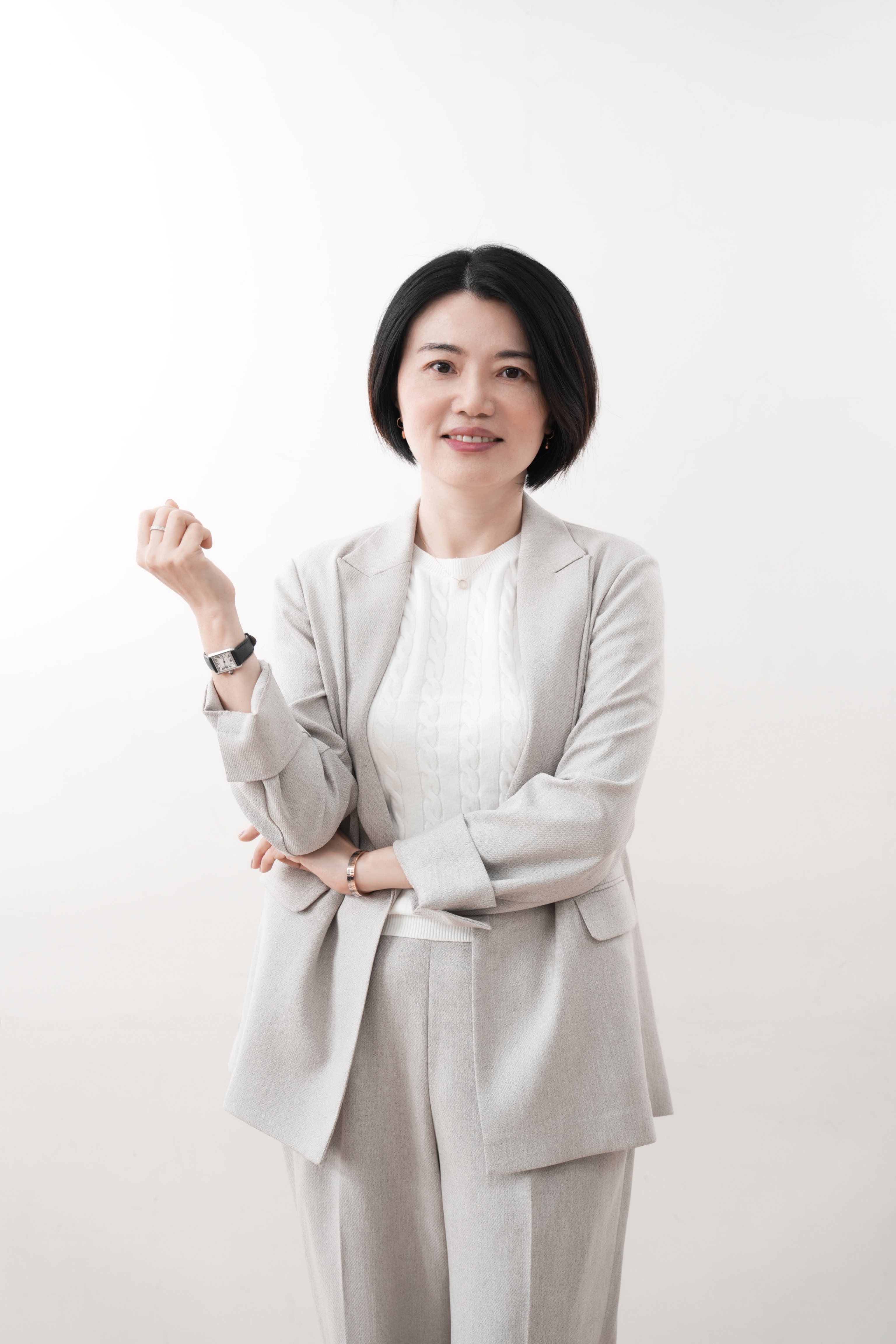 Associate Professor Man-Hua Yang